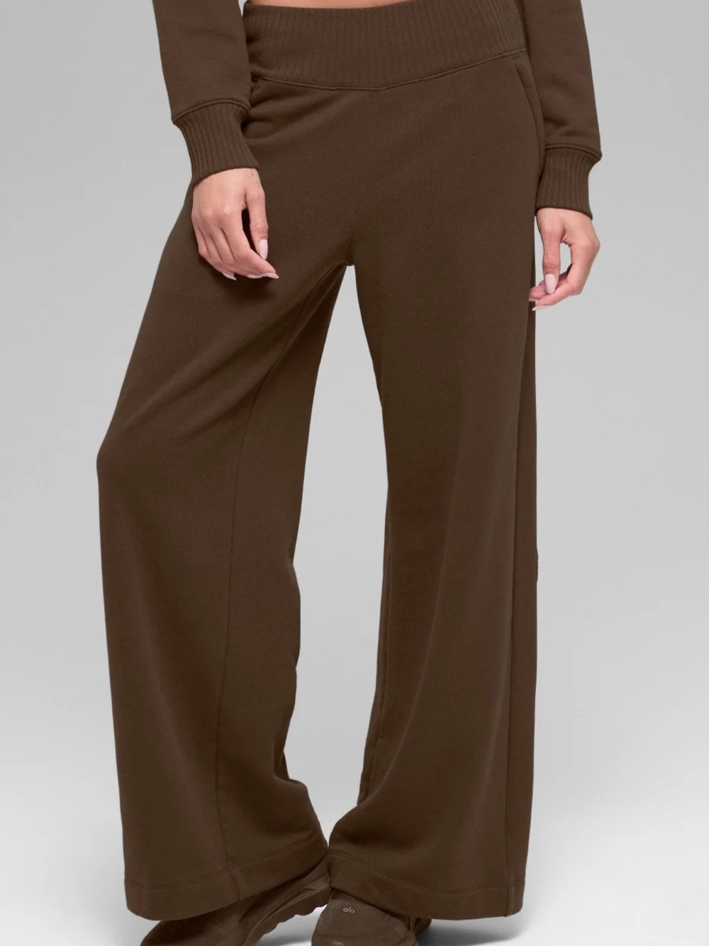 ALO Yoga serenity wide leg sweatpants